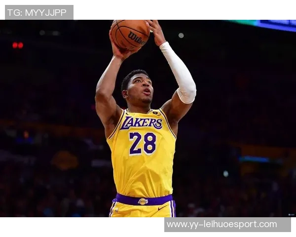 八村塁谈防守文班：强调对抗和紧贴让对手难以发挥