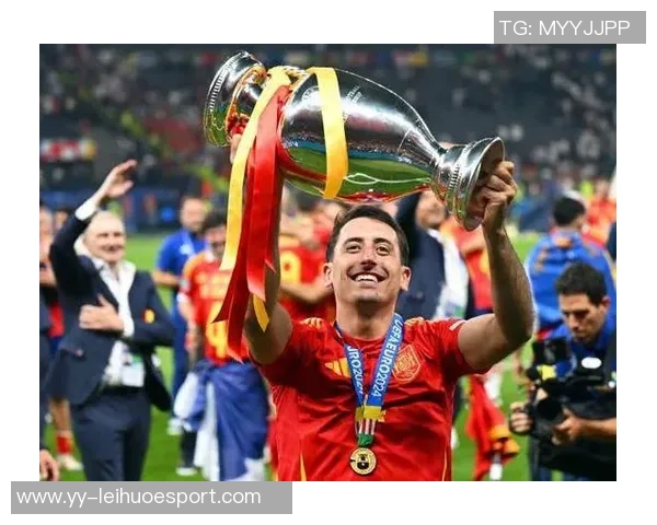 斯基拉透露拉斯帕多里加盟罗马在即拉齐奥关注皇社前锋奥亚萨瓦尔