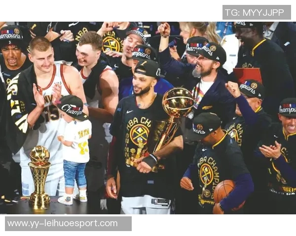 雷吉米勒称赞小卡生涯成就辉煌两次FMVP与75大球员荣誉并存