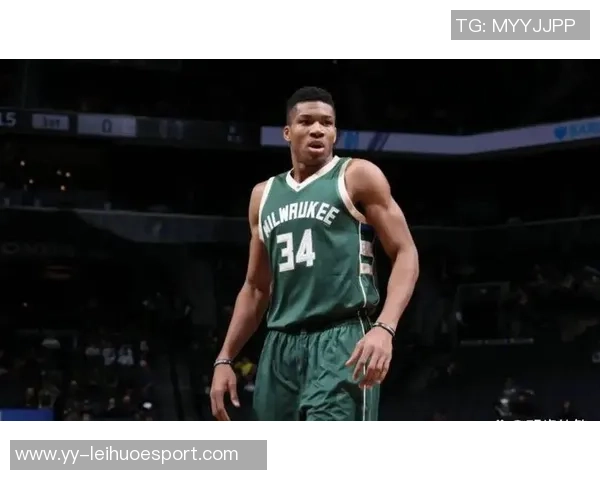 尼克杨建议雄鹿全力留住字母哥应考虑签下其全家人 尼克杨建议雄鹿全力留住字母哥应考虑签下其全家人