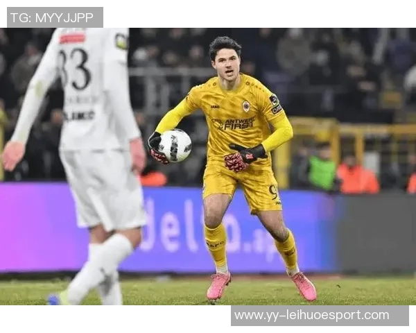 拉门斯全场表现数据解析:两次扑救一解围与十三次长传成功获评六点七分 拉门斯全场表现数据解析:两次扑救一解围与十三次长传成功获评六点七分